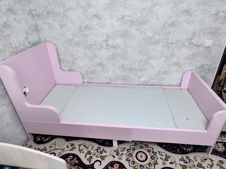 Кровать для детской комнаты