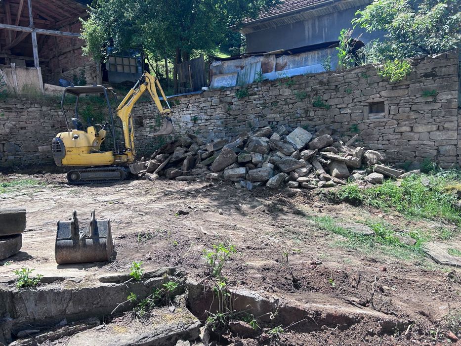 Камъни от основи/довар