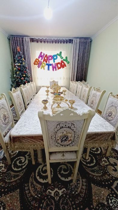 12 талик стол стул срочно стилади