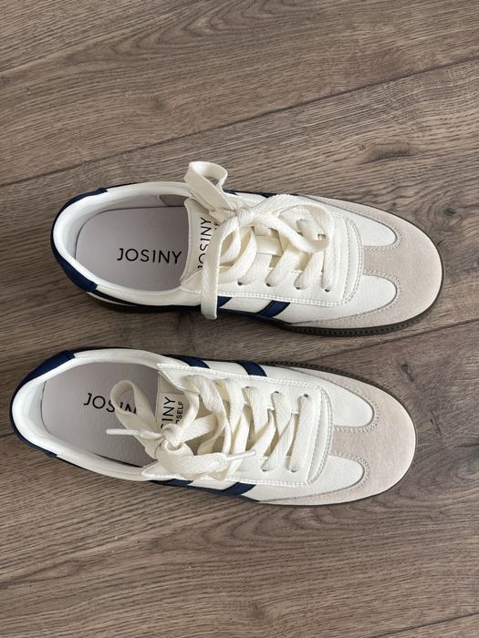 Кроссовки Jusiny