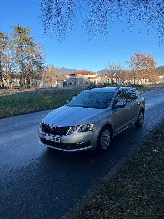 Шкода Октавия 1,4-110 коня метан