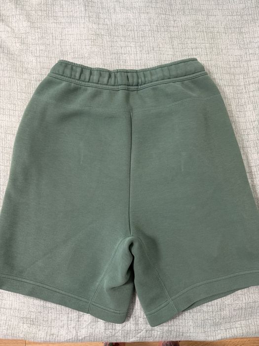 Nike Tech Fleece shorts