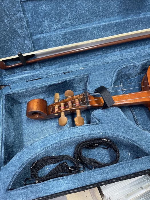 Прима қобыз тапсырыспен жасалады