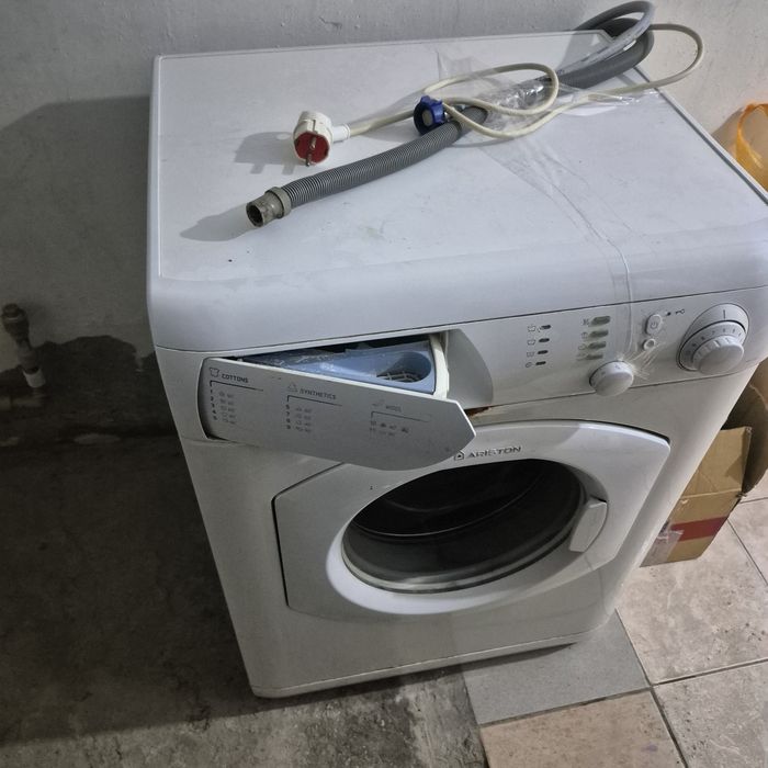 Стиральная машина Indezit