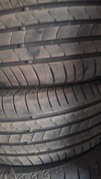 Anvelope vara 185.65r15,195.65r15,205.55r16,205.60r16,225.55r17,215.60r17,235.45r18