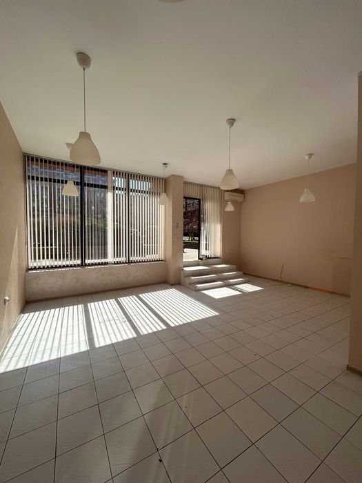 Магазин в Дружба 2