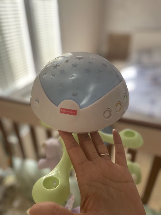 Музикална въртележка Fisher Price Мечета пеперуди 3в1