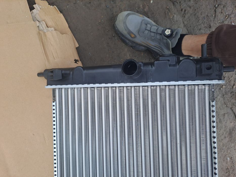 Радиатор новый леганза