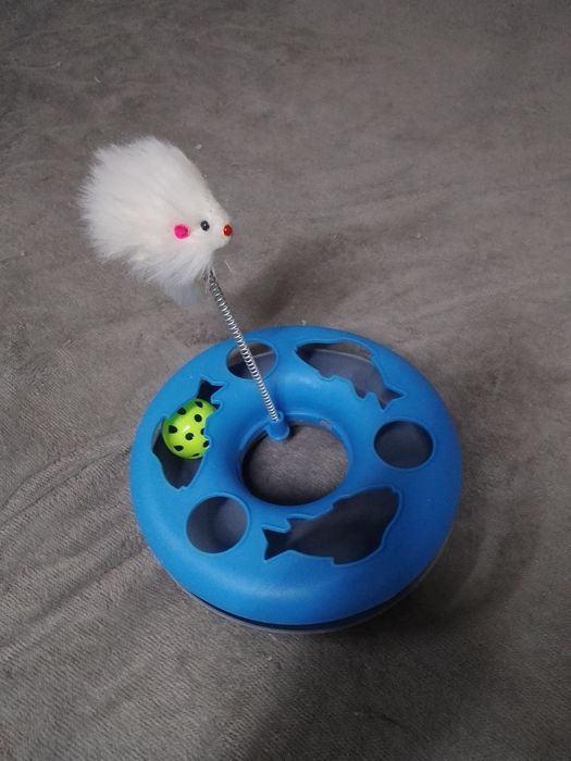 Игрушка для котов