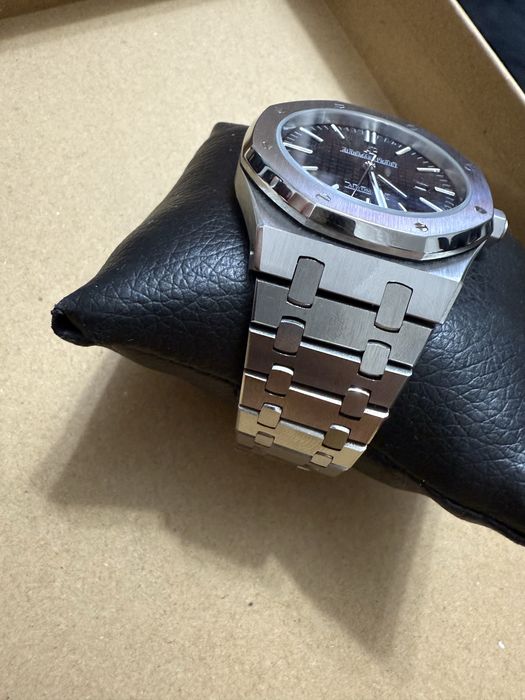 Продам часы Audemars Piguet Royal Oak