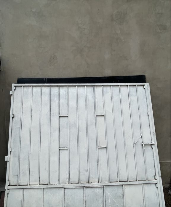 Продам серые ворота
