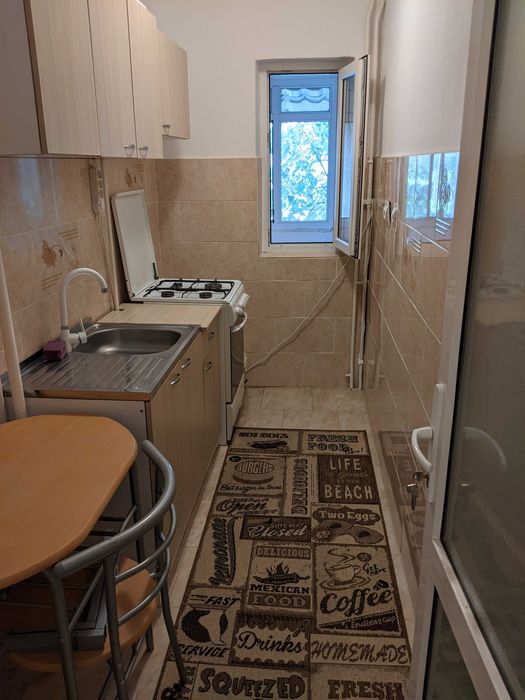 Apartament 1 cam, decomandat, etaj 2, vizavi de Carrefour Felicia