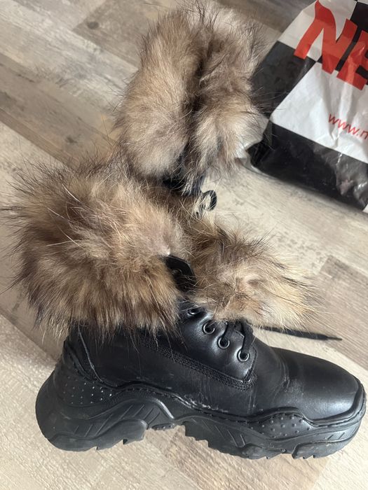 Зимни боти естествена кожа и пух!