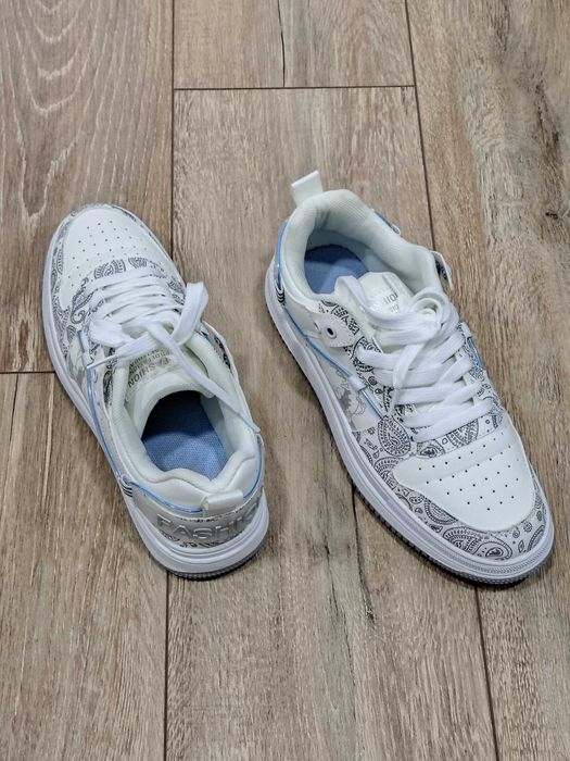 Мужские кроссовоки