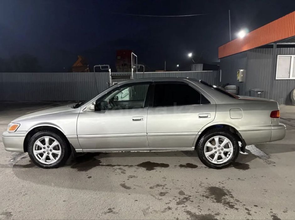 Toyota camry 25 камри 25