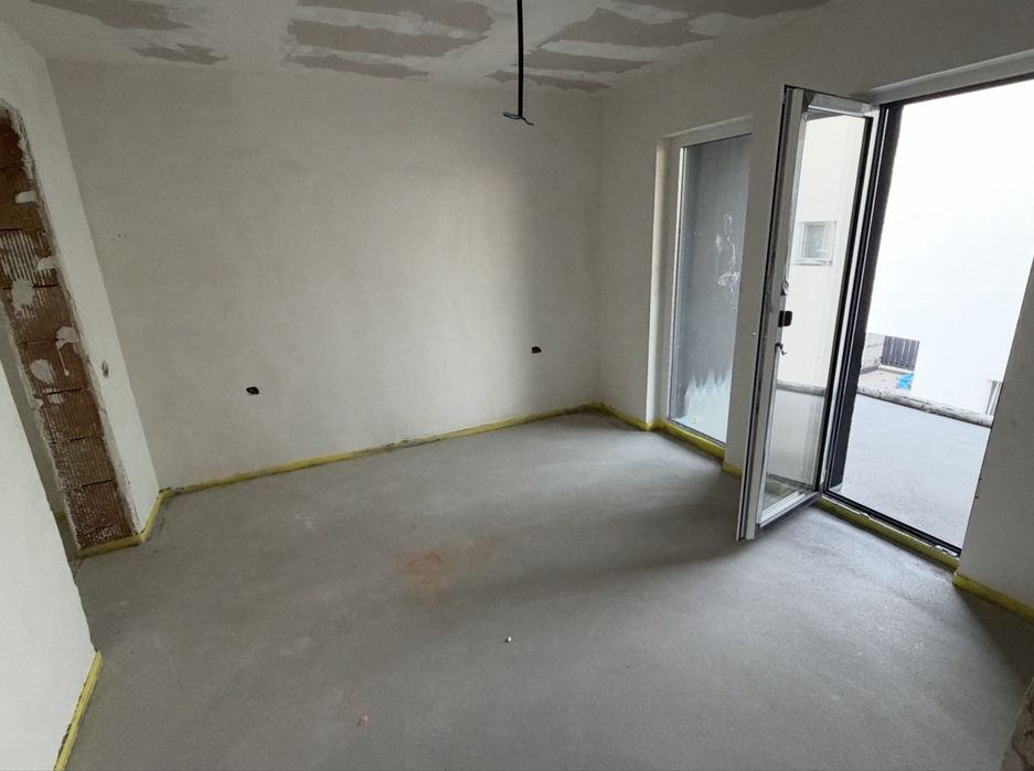 Duplex de vanzare Cetate - Zona piata