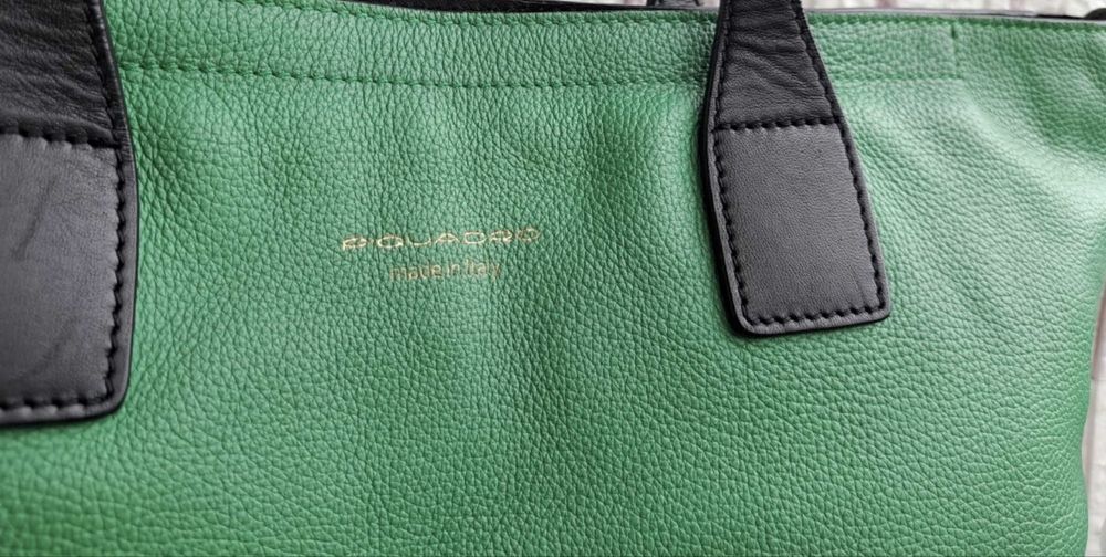 Дамска чанта -ест. кожа