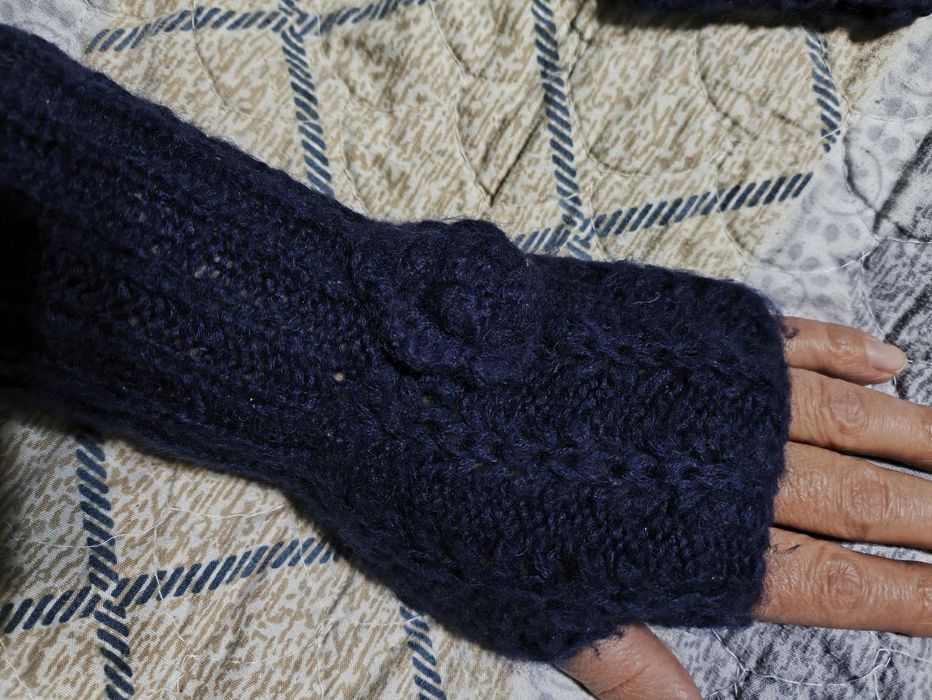 Шарф снуд - шарф и варежки без  пальцев