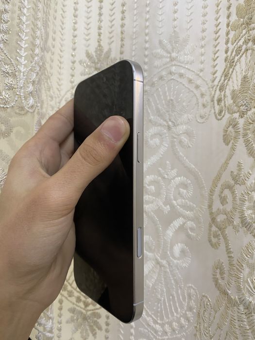 Iphone 16 pro max 98% yomks sim