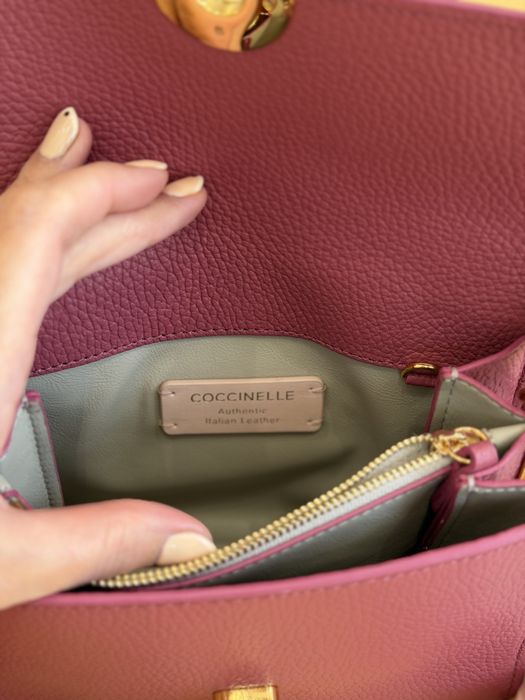 Розова чанта COCCINELLE