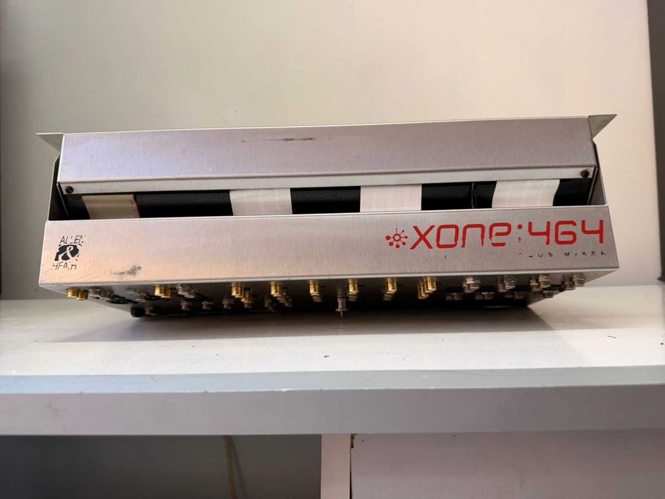 Mixer Profesional Allen & Heath Xone:464 – Made in UK – Netestat / Defect / Piese