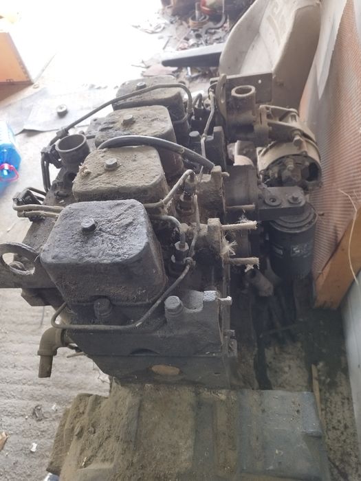 Motor Cummins pt buldoexcavator case