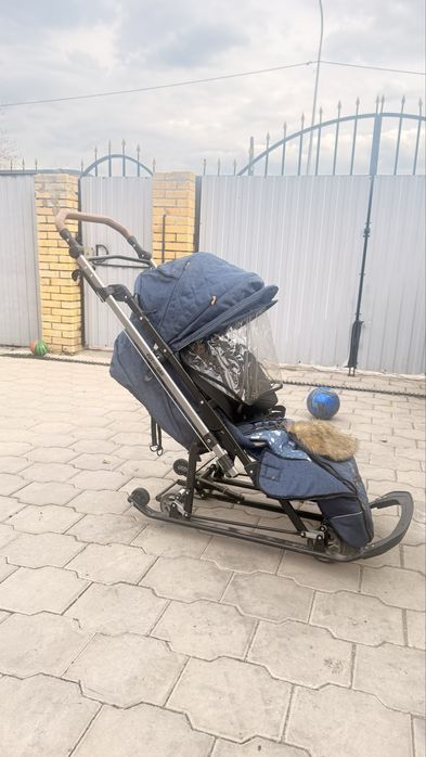 Продам санки коляска