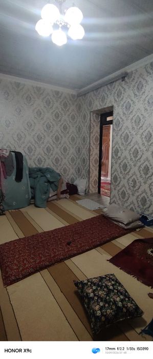 Xovli uy sotiladi