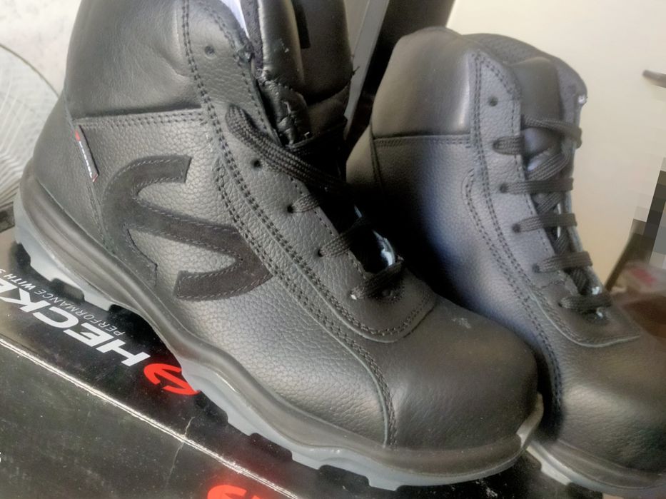 Продаётся обувь RED WING