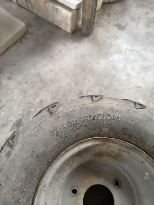 2x roti atv 16x8-7 utilizate