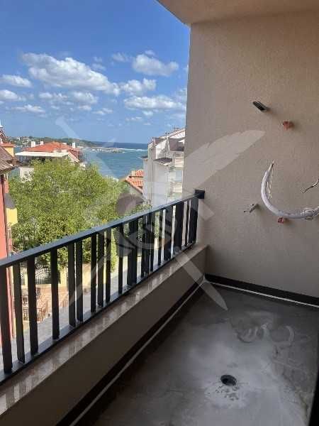 Продава се Двустаен апартамент в Царево - 64 кв.м за 702 €/кв.м - Снимка #3