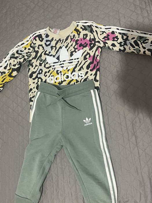 Trening Adidas.