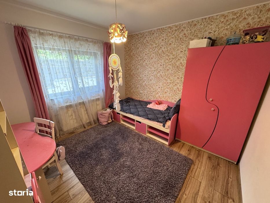 Gazon Si Curte Amenajata! Garaj! Mobilata! Casa Rediu