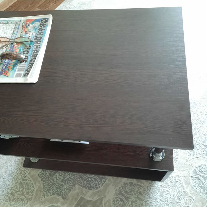 Журнальный  столик