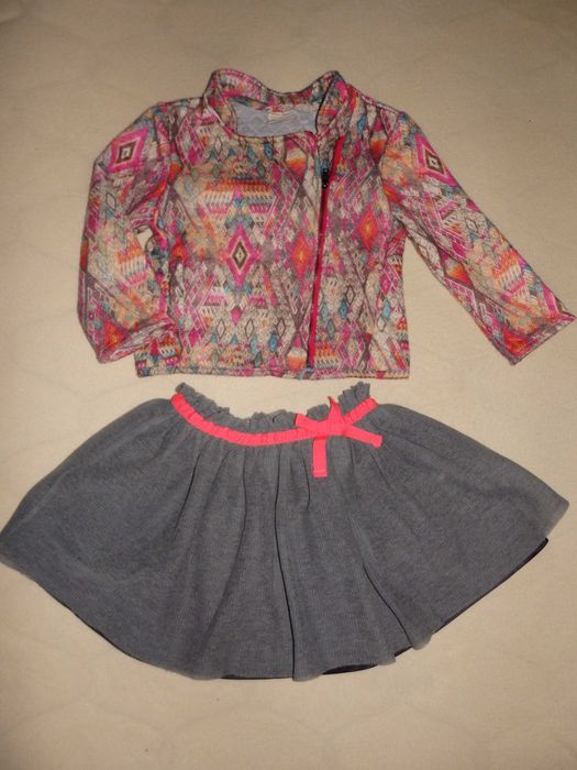 Елек и блузка за малка госпожица