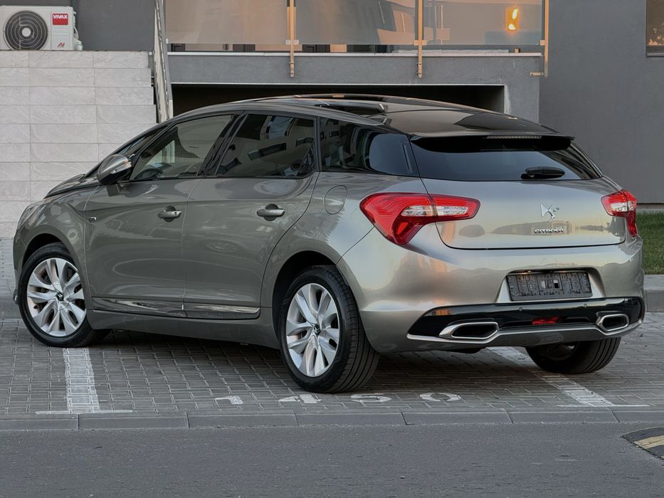 Citroen DS5/Hybrid