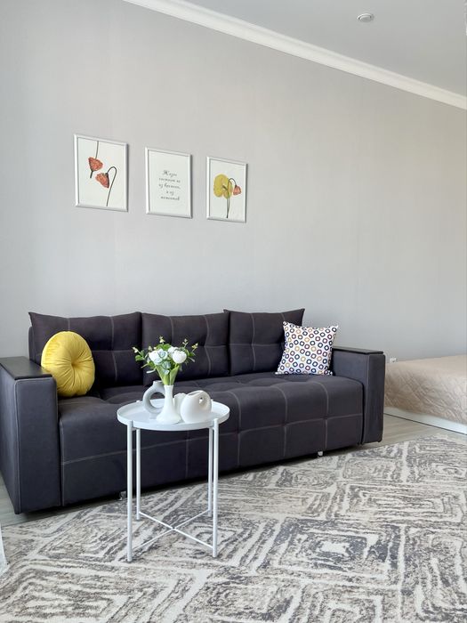 Диван раскладывающийся б/у