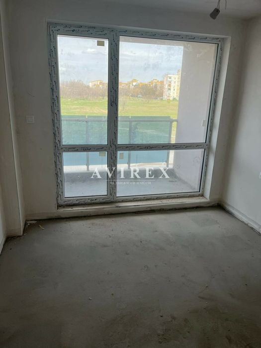 Двустаен апартамент в кв. Тракия, С АКТ 16