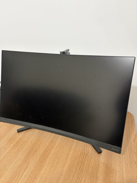 Vand monitor Philips evnia 280 hz