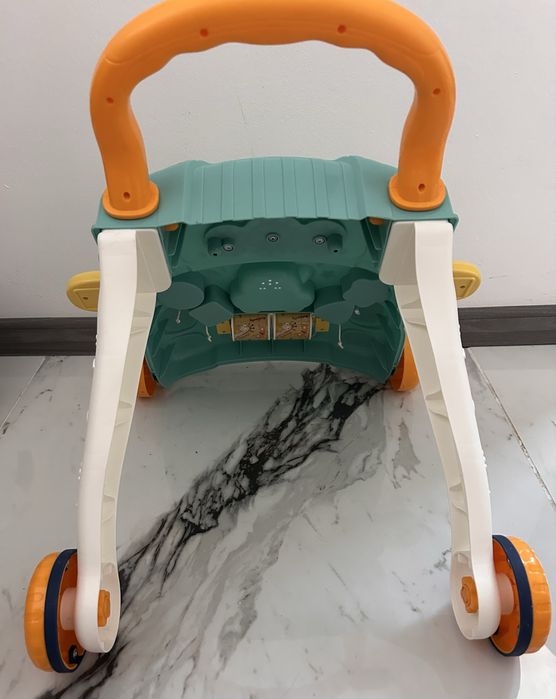 Проходилка за бебе Chipolino+ ПОДАРЪК гимнастика за бебе