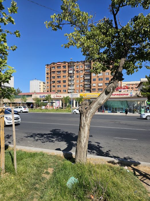 Продается новая квартира 4х комнатная, 136м² с ремонтом.