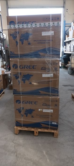 Aparat AC Gree Bora 12000 BTU Inverter/Kit Instalare Inclus