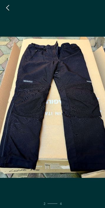 Pantaloni moto Vanucci, stare foarte bună