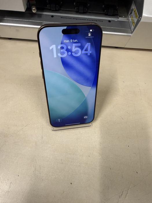 Iphone 16 pro max / 256 gb / 96% baterie / garantie