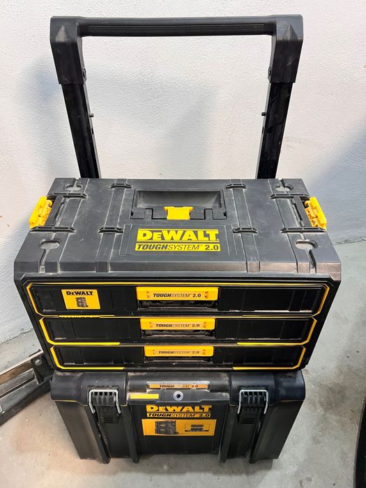 Куфар за инструменти на колела DEWALT Toughsystem
