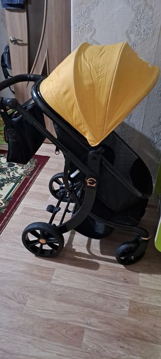 Продам коляску детскую