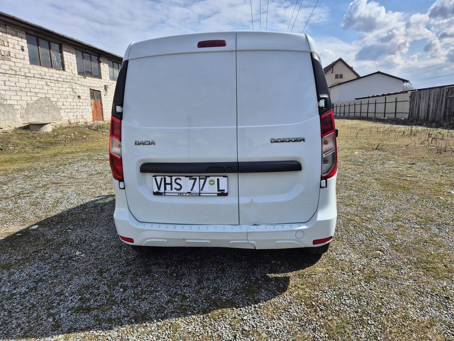 Vând Dacia Dokker