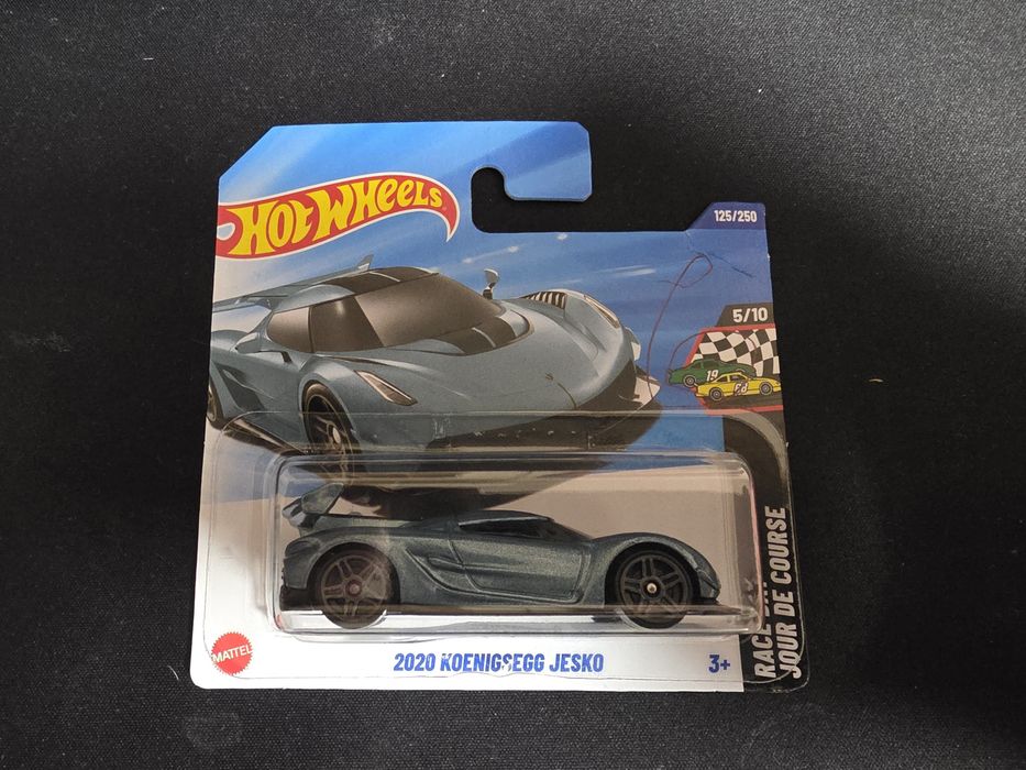 Hot Wheels колички Ferrari SF 90