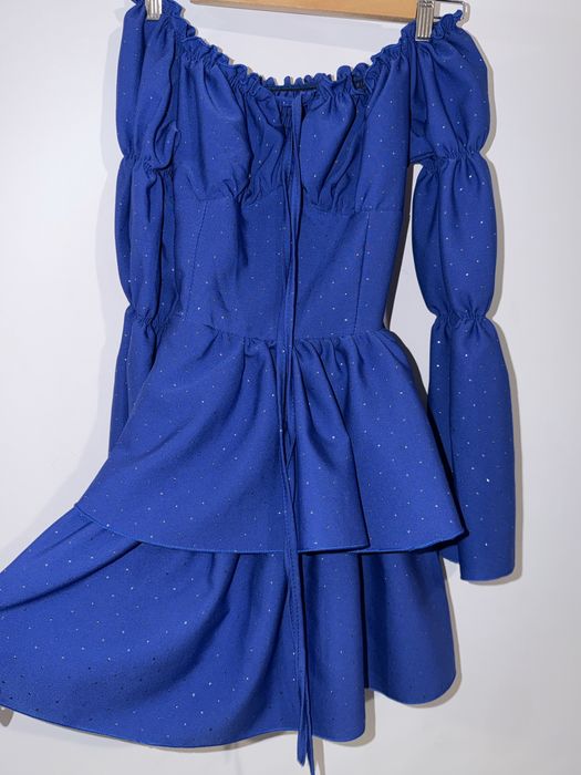 Продавам 8 елегантни рокли