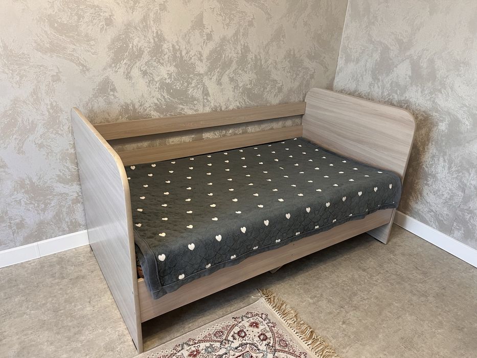 Продам детский кровать